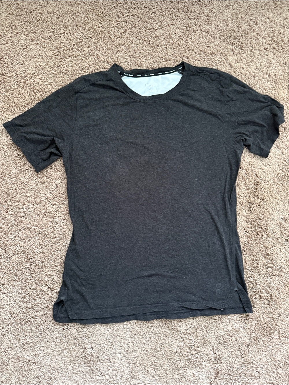On Running Men's Black Short Sleeve Crew Tee